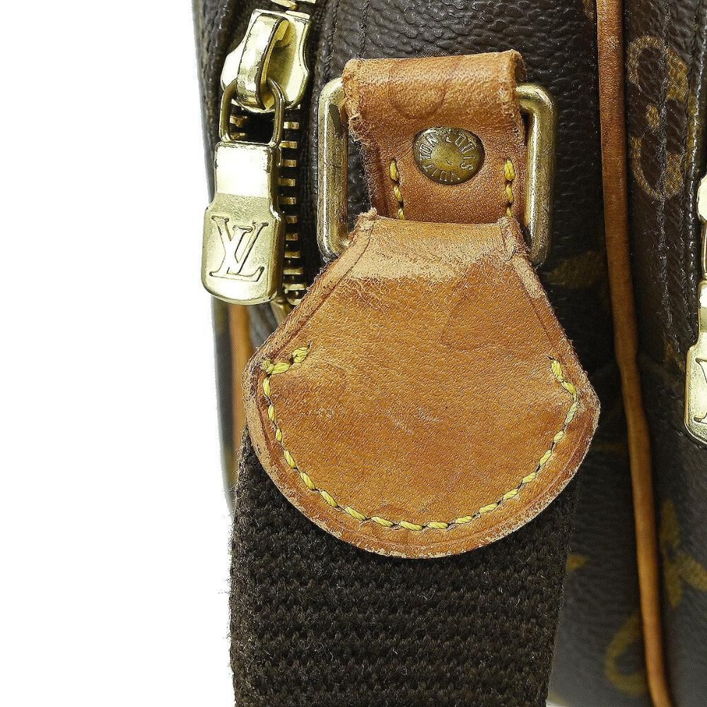 Louis Vuitton Reporter