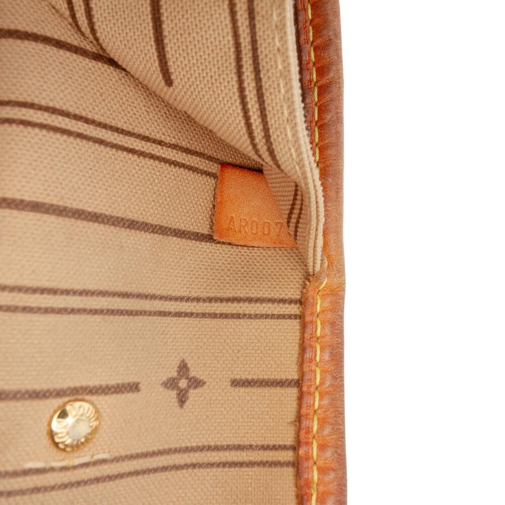 Louis Vuitton Neverfull