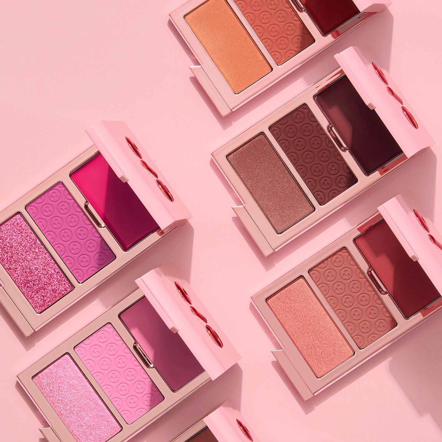 Cheek Clapper 3D - Trio med strukturerat blush