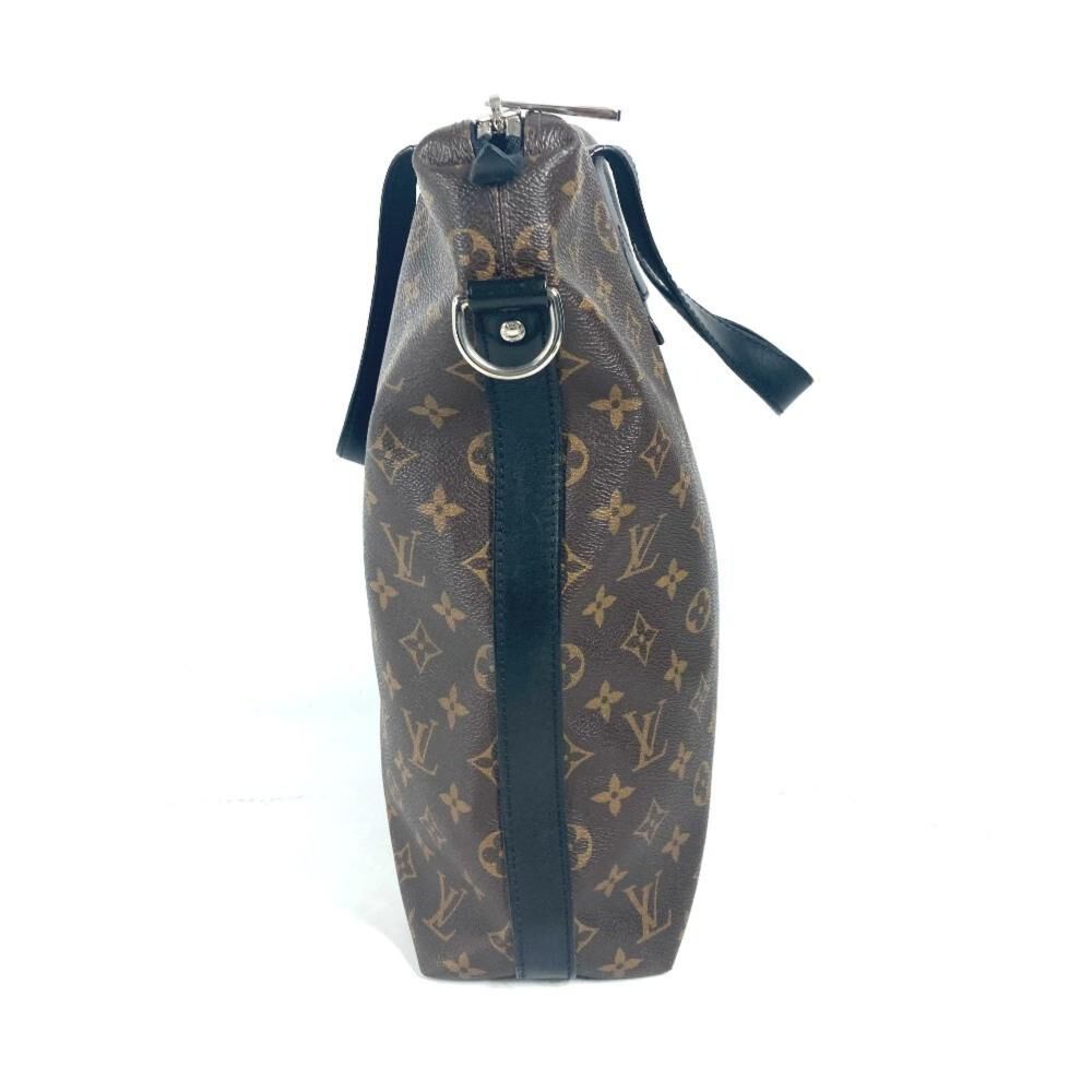 Louis Vuitton Tote