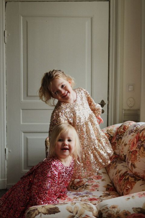 LILA SEQUINS BOW DRESS