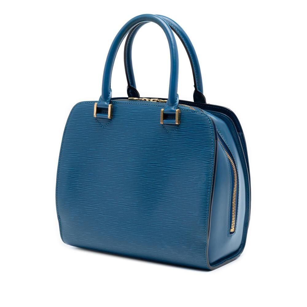 Louis Vuitton Pont Neuf