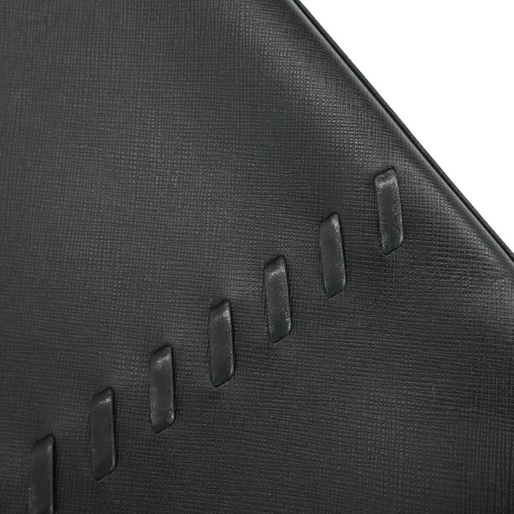 Yves Saint Laurent Shoulder Bag