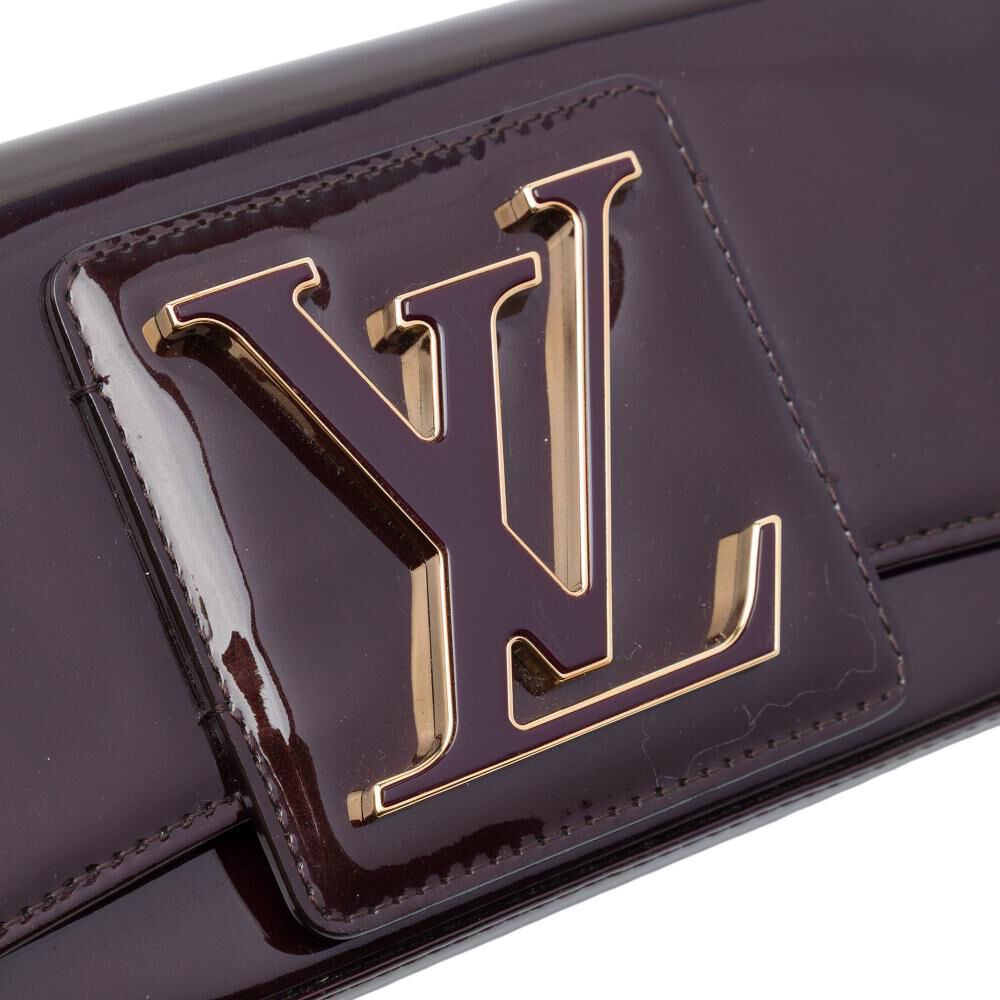 Louis Vuitton Clutch