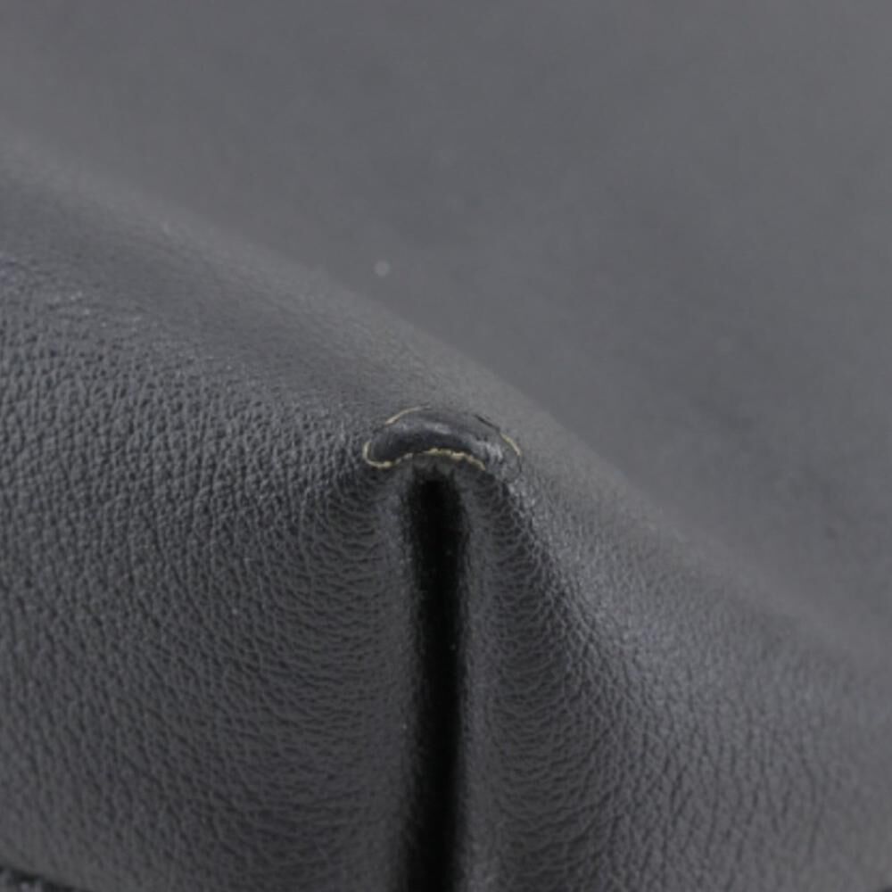Yves Saint Laurent Tote
