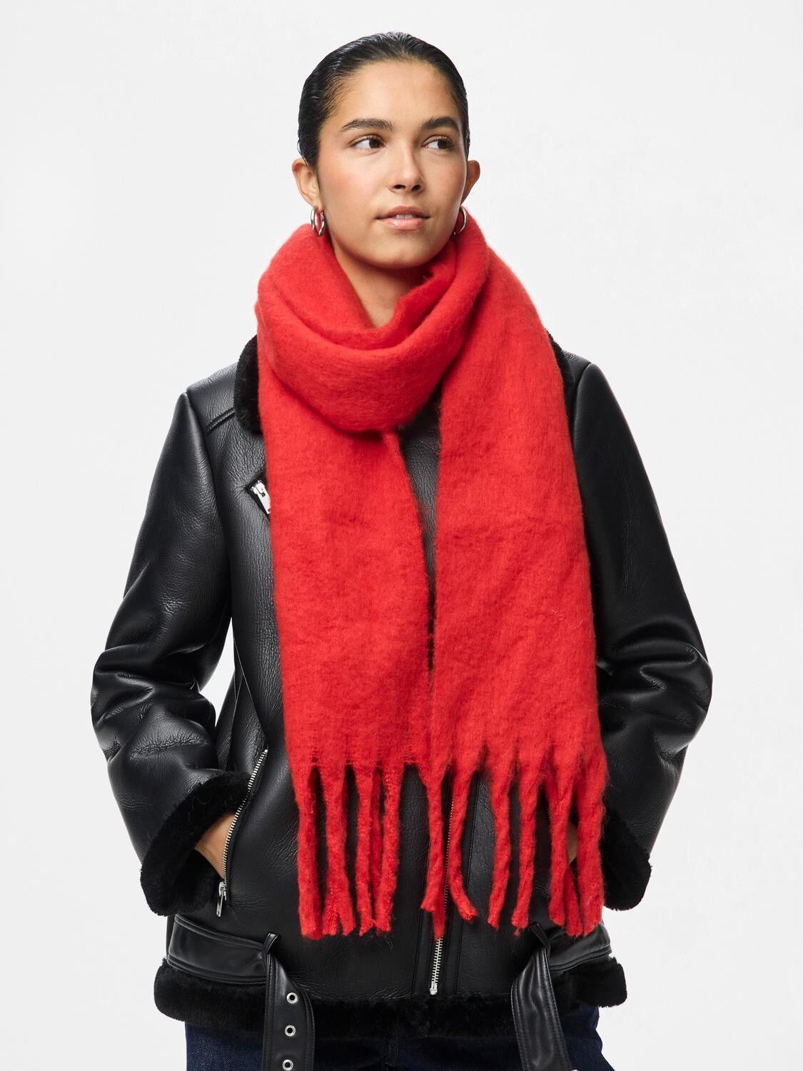 PCBEA NARROW LONG SCARF NOOS BC