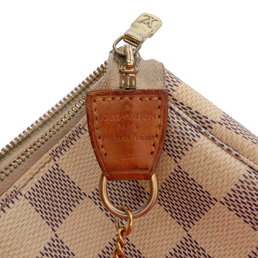 Louis Vuitton Pochette Accessoires
