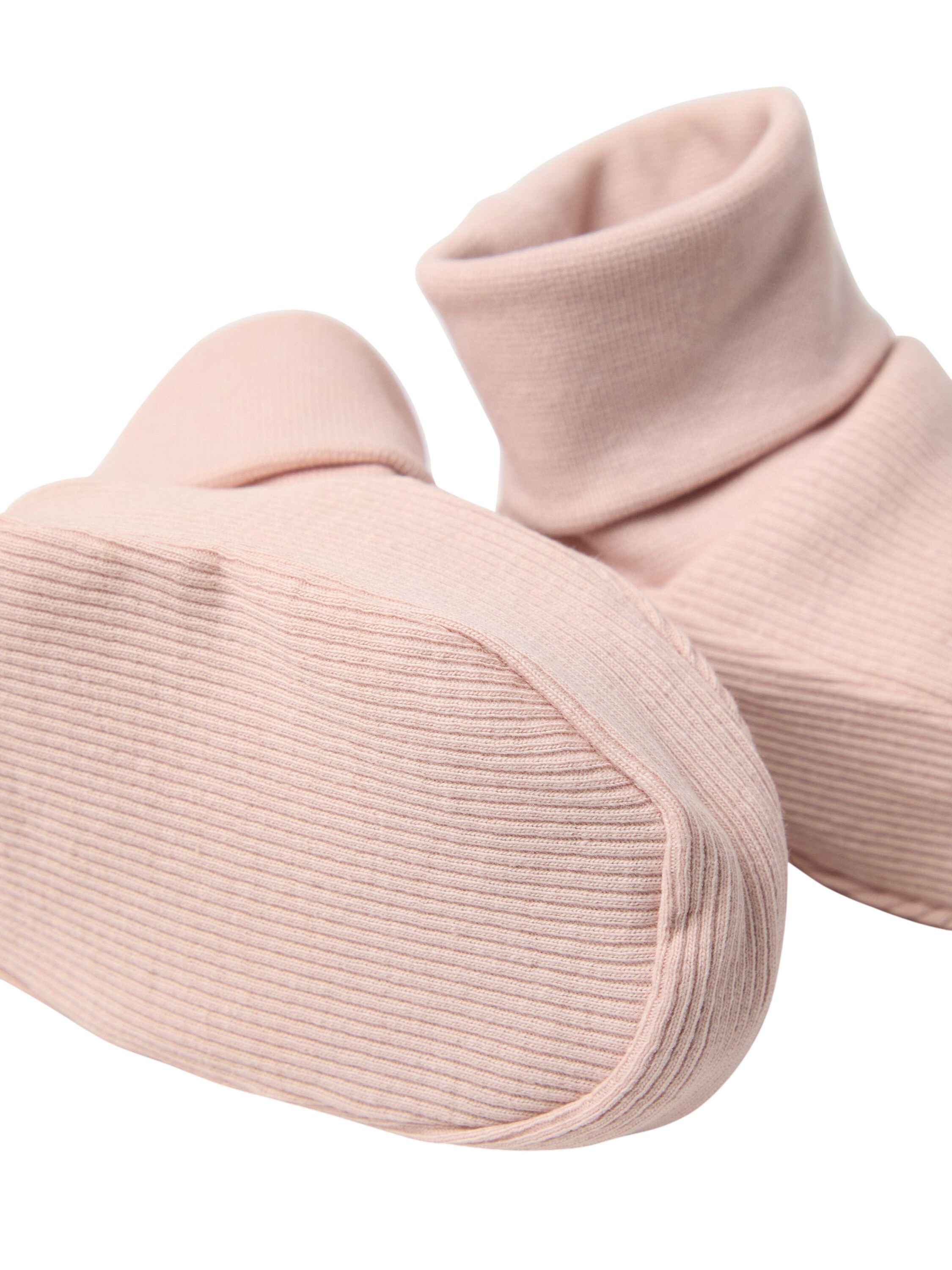 Soft ribbed cotton footies for newb