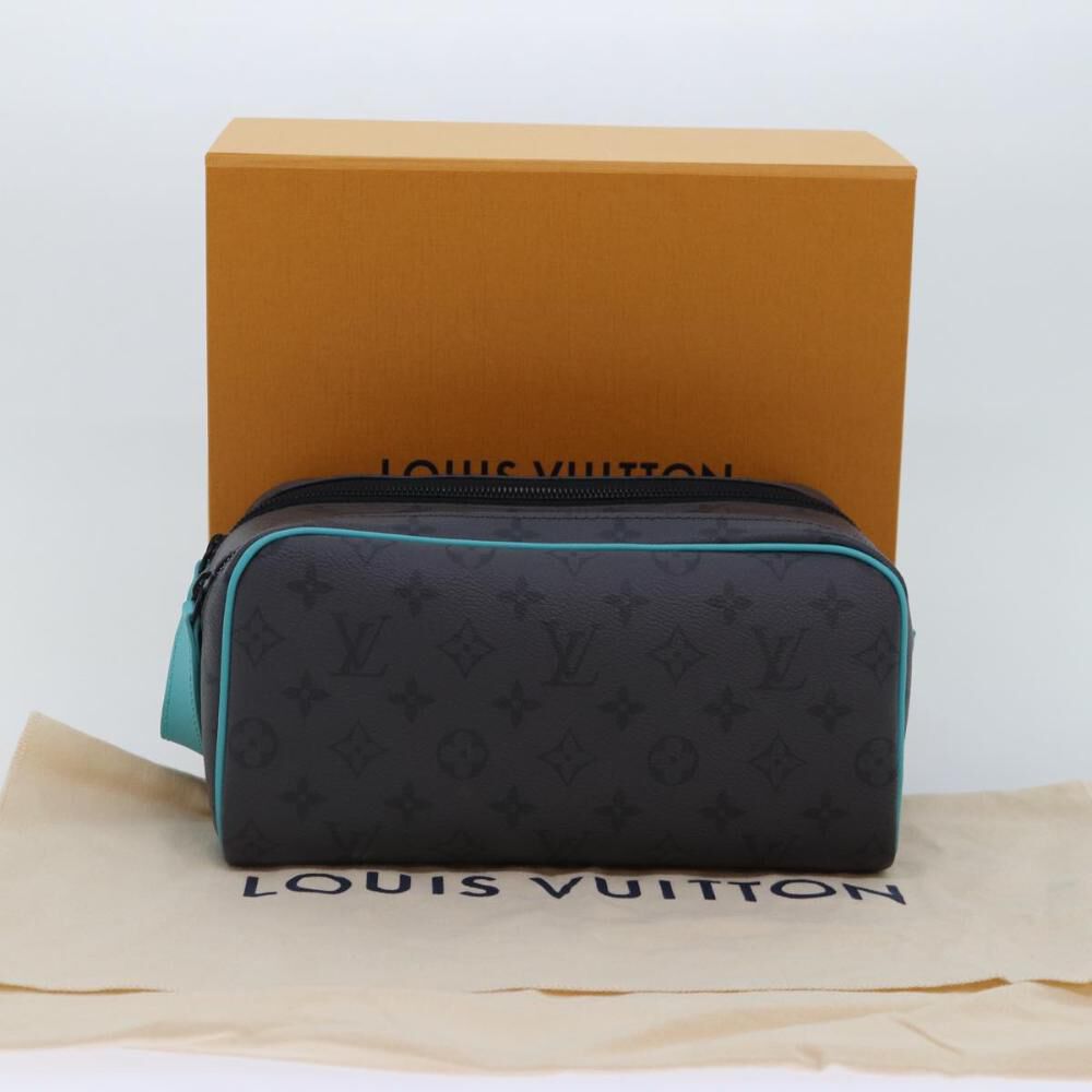 Louis Vuitton Clutch