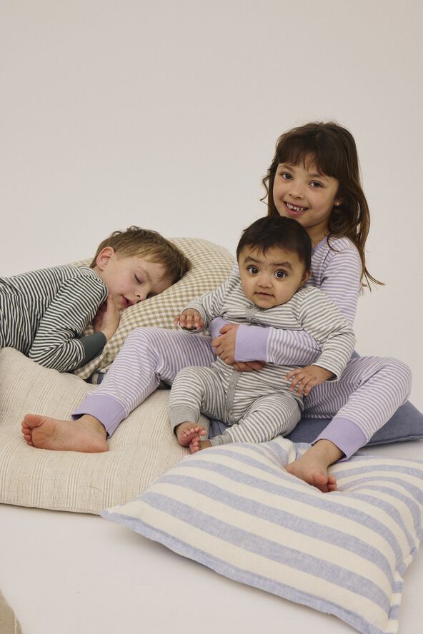 Laurits 9G baby bodysuit