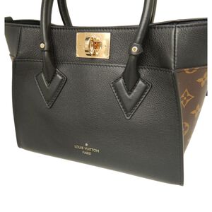 Louis Vuitton On My Side