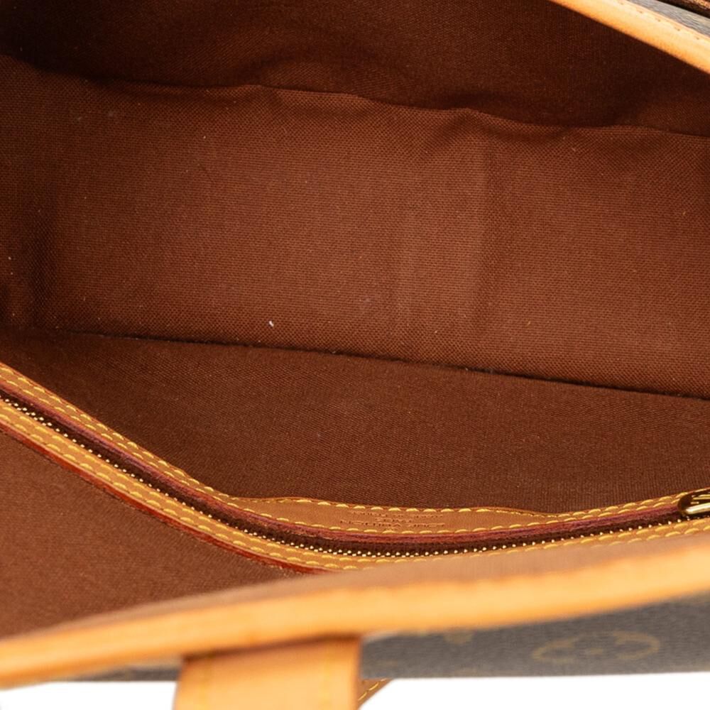 Louis Vuitton Sologne