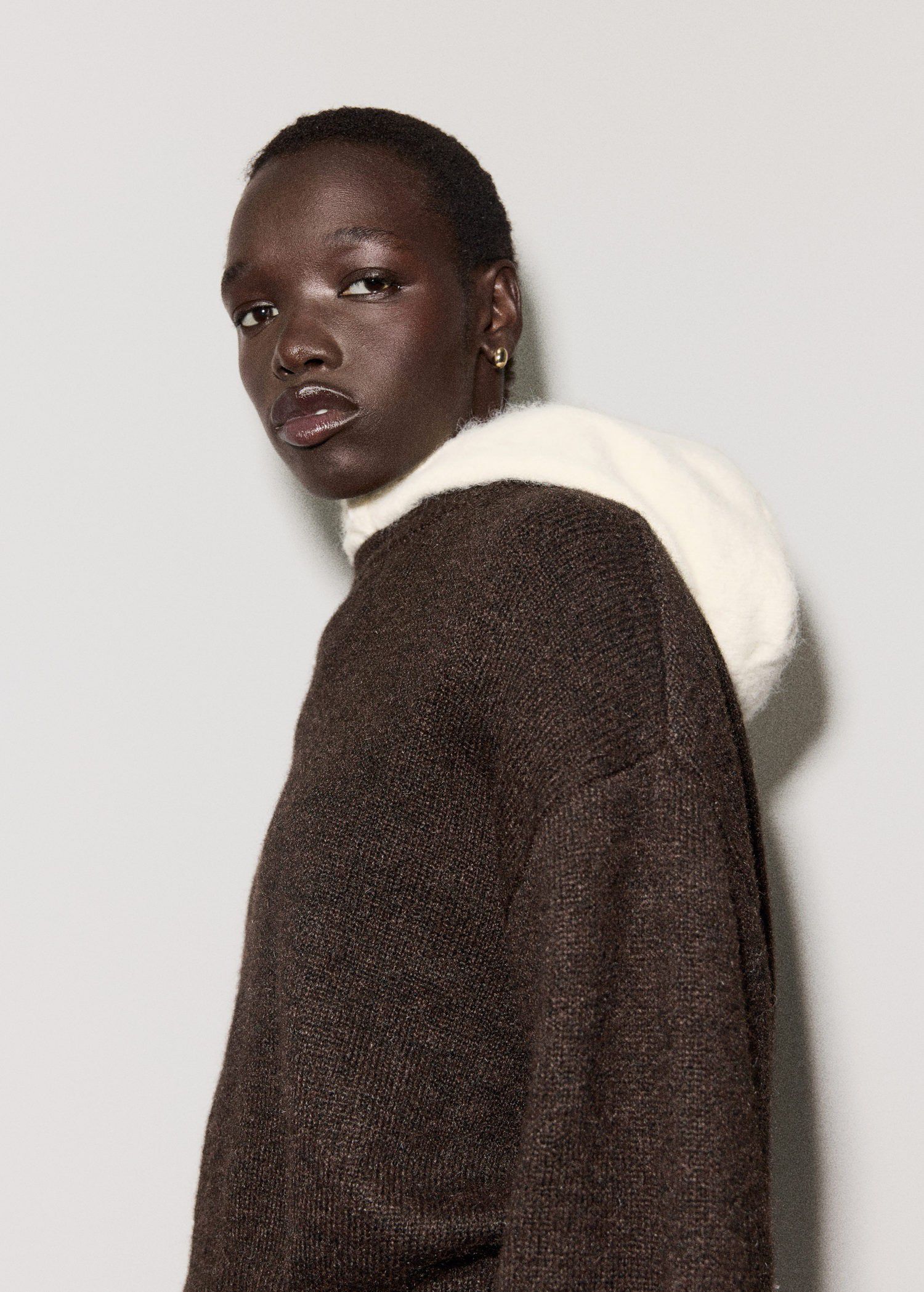 Oversize knit sweater