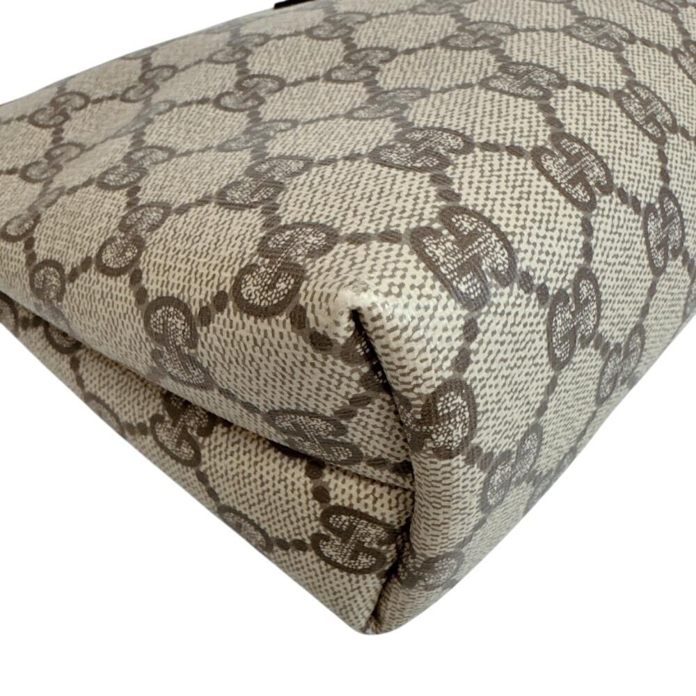 Gucci Clutch