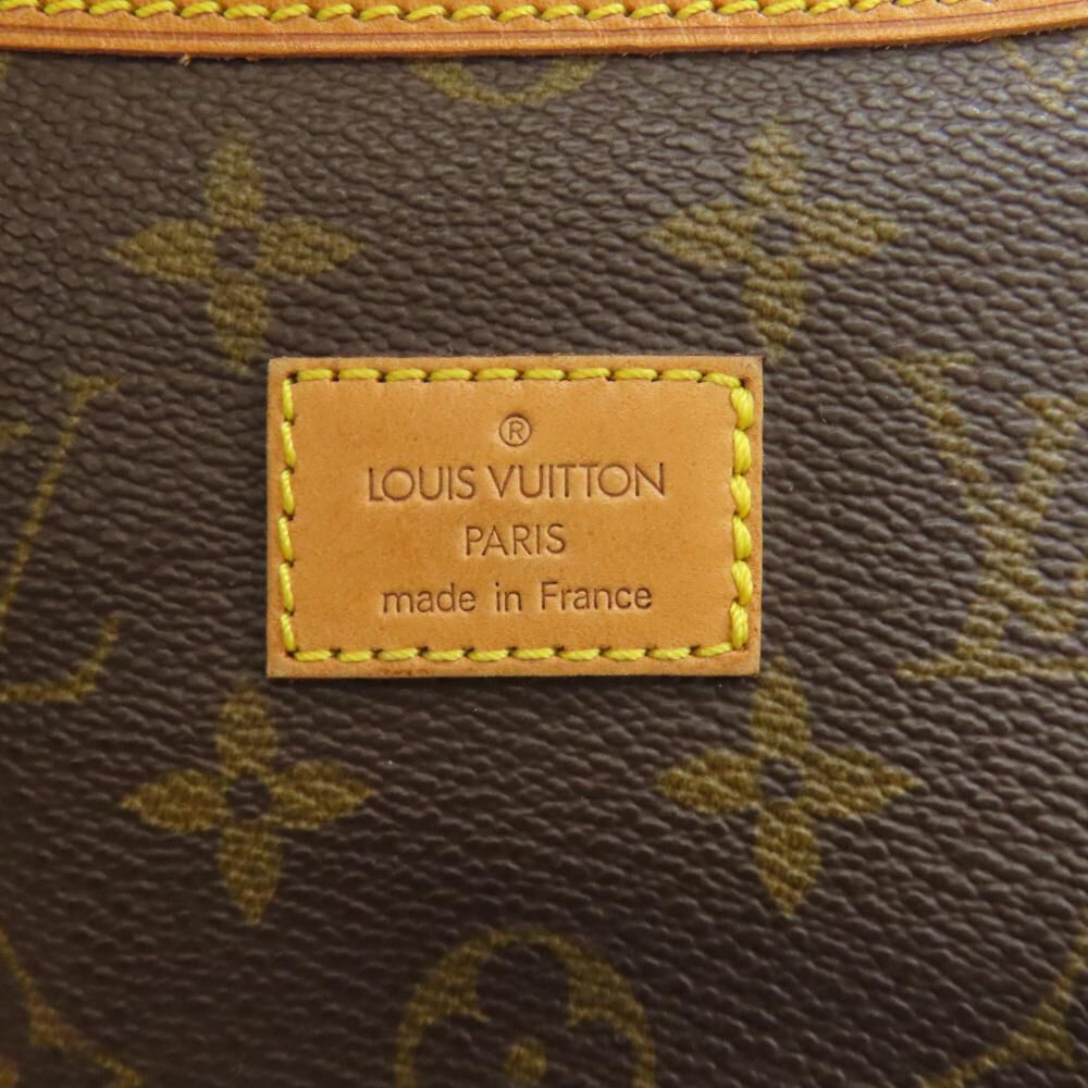 Louis Vuitton Shoulder Bags