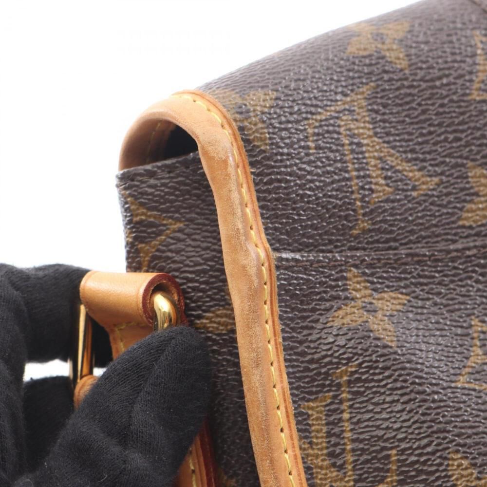 Louis Vuitton Menilmontant