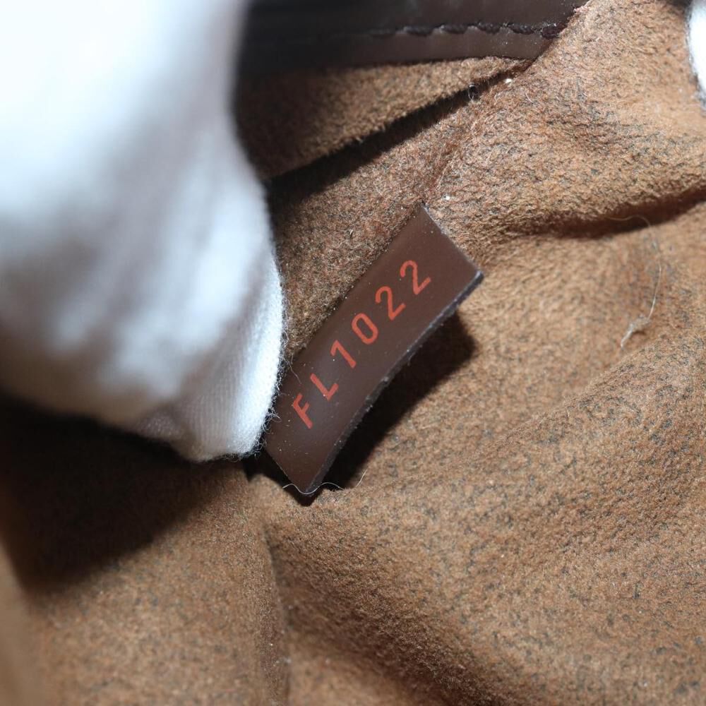 Louis Vuitton Clutch