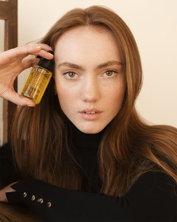 essence absolue nourishing soothing scalp oil concentrate