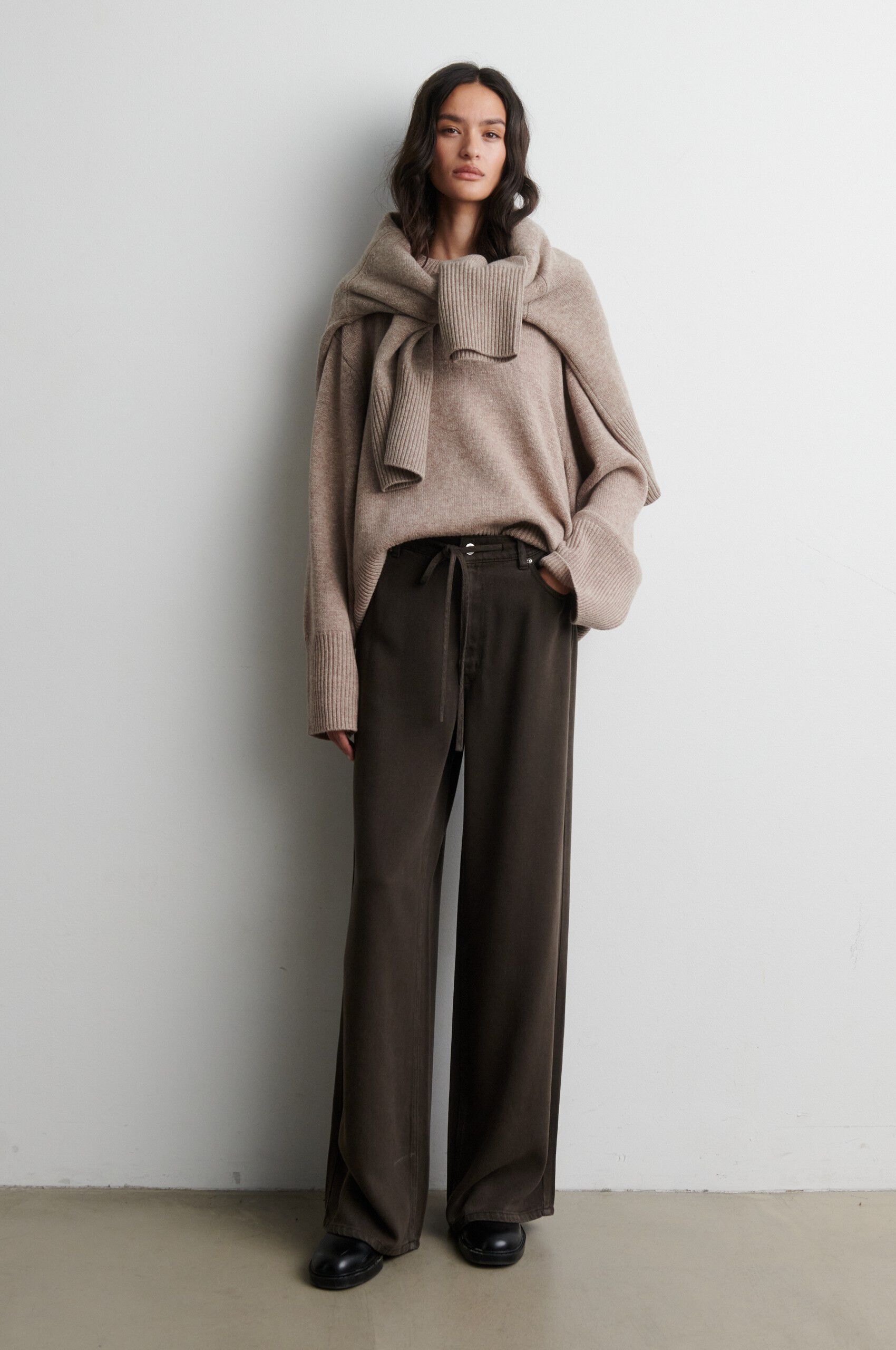 Alpha Knit O-Neck