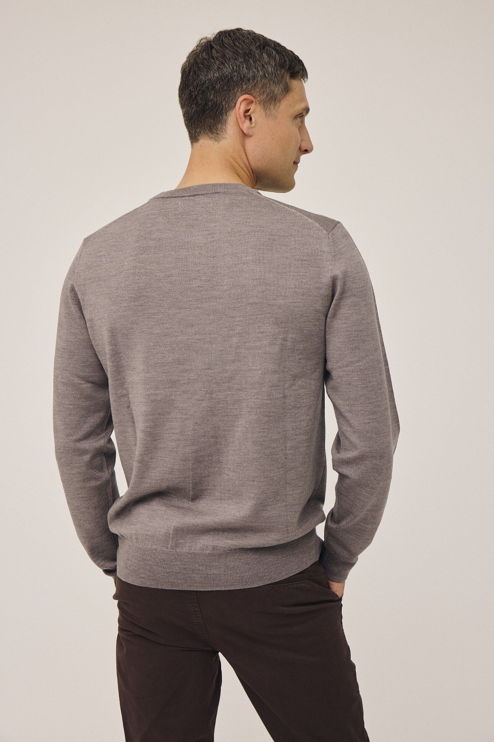 Morgan 2 - 100% RWS Merino Wool