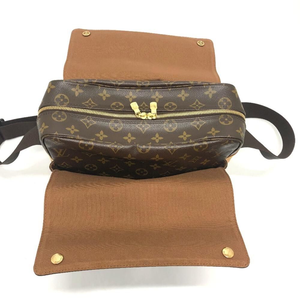 Louis Vuitton Messenger