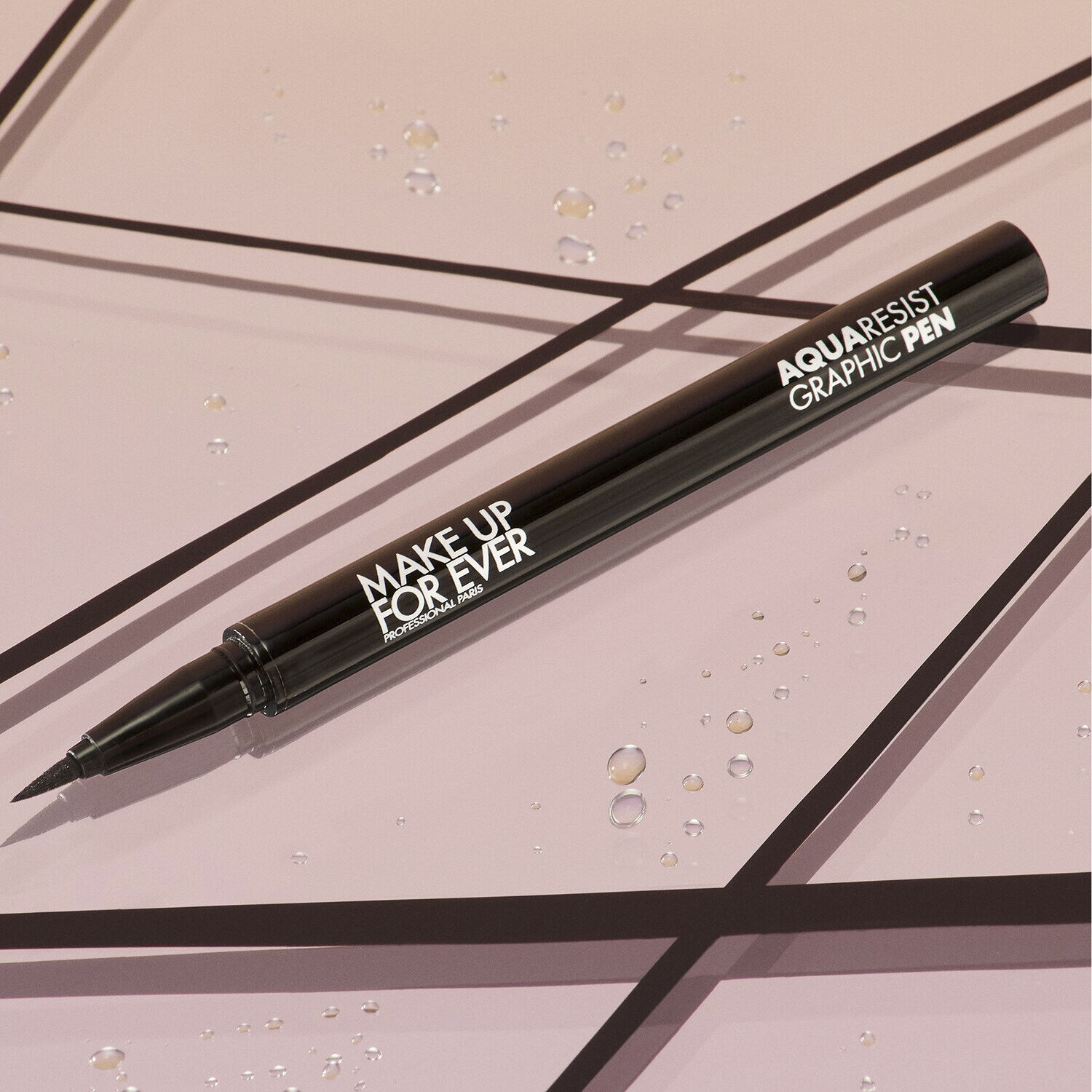 Aqua Resist Graphic Pen - Eyeliner