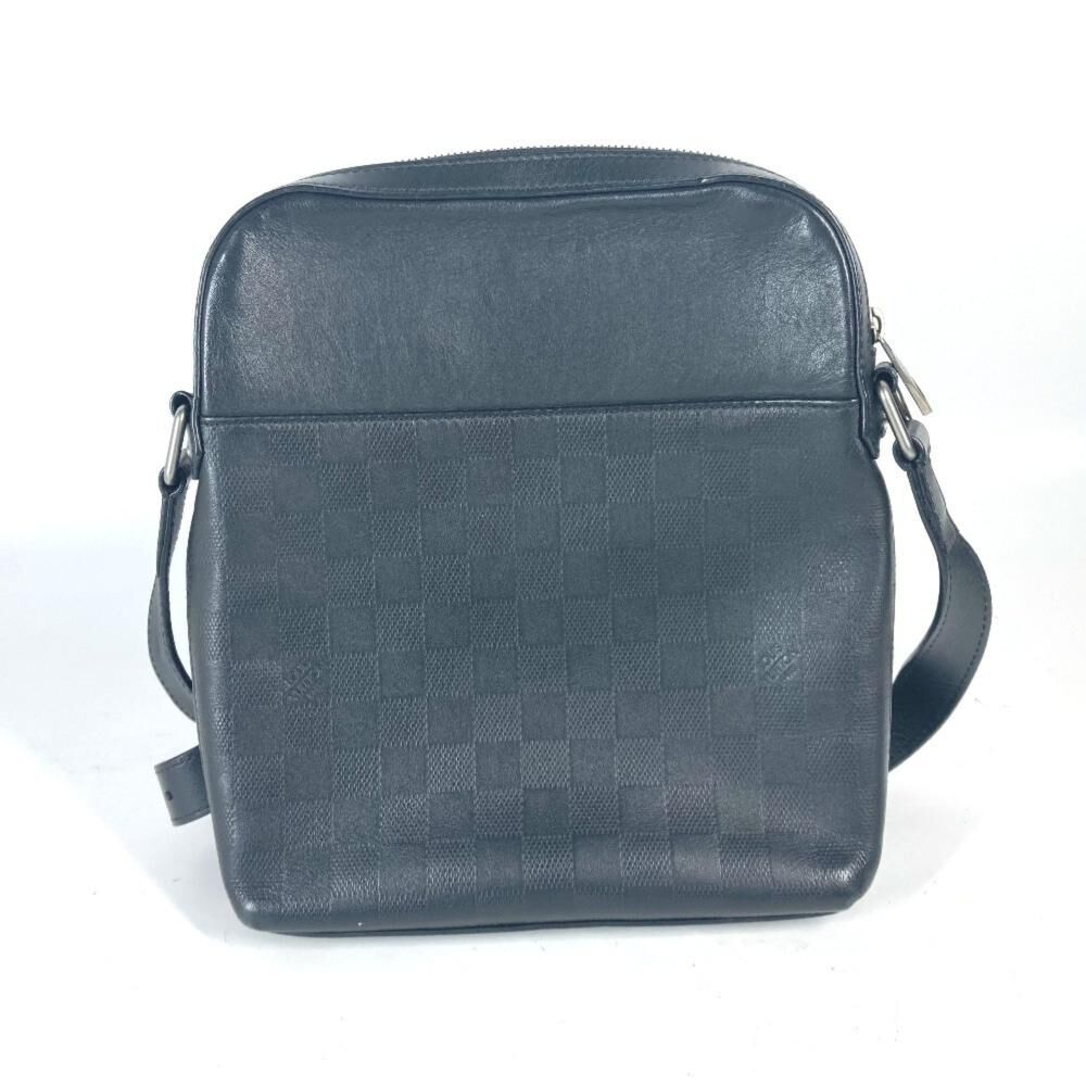 Louis Vuitton Messenger