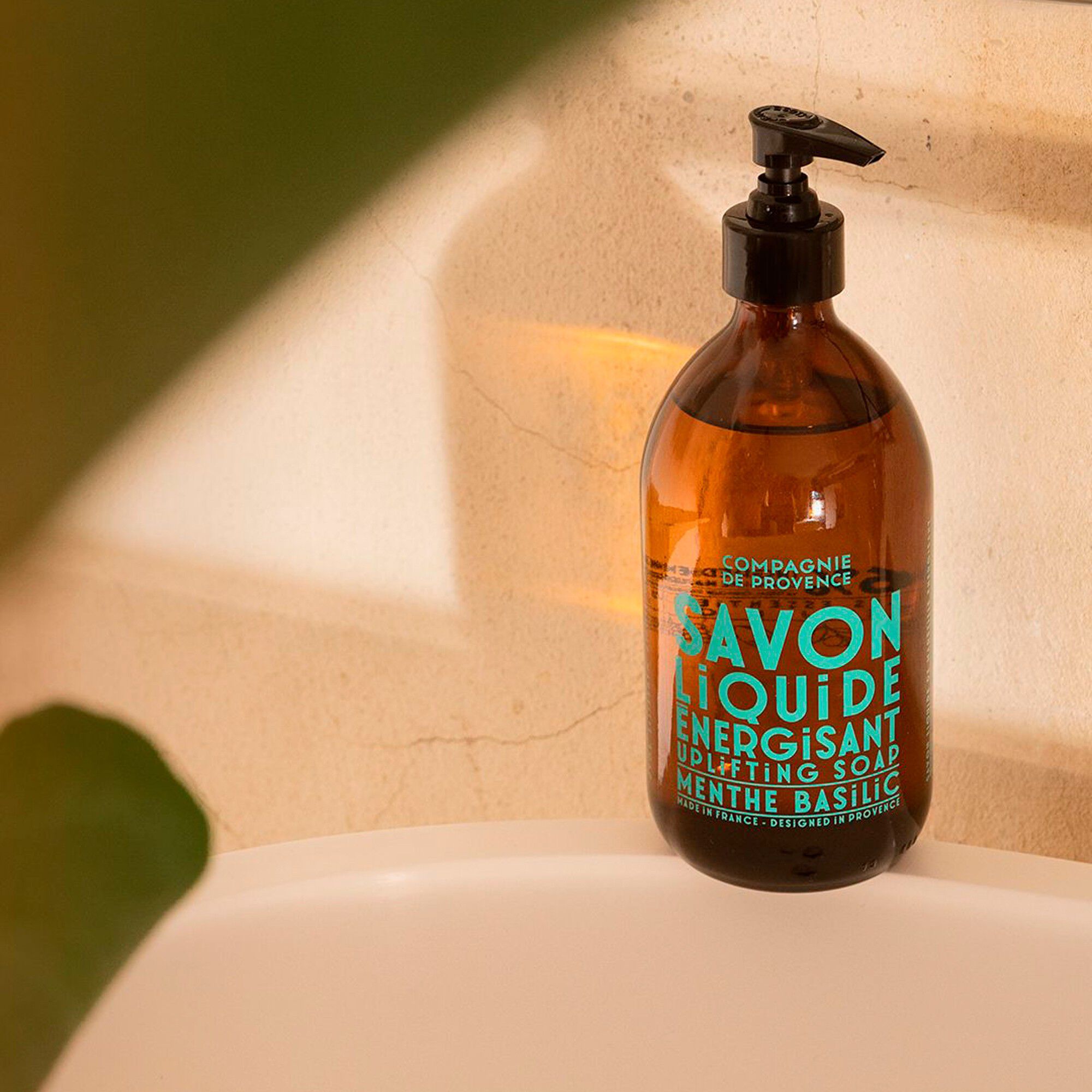 LIQUID MARSEILLE SOAP MINT BASIL 300 ML