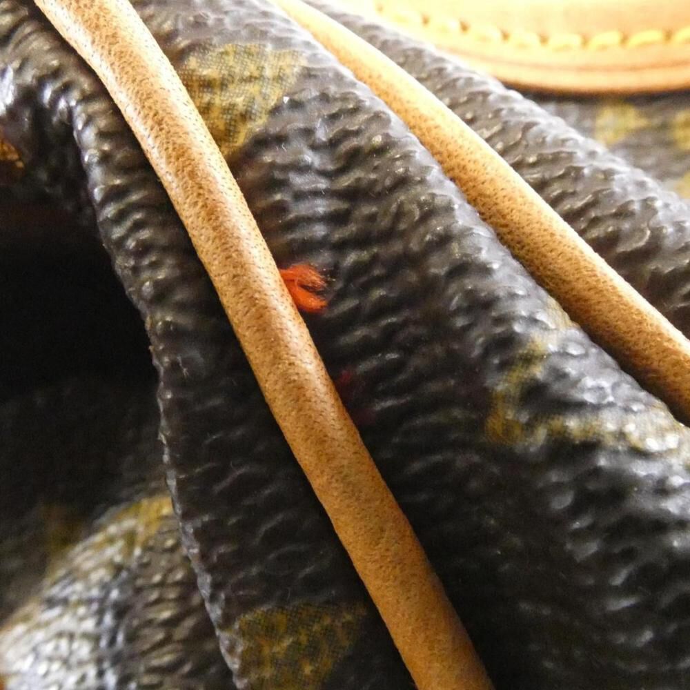 Louis Vuitton Saumur