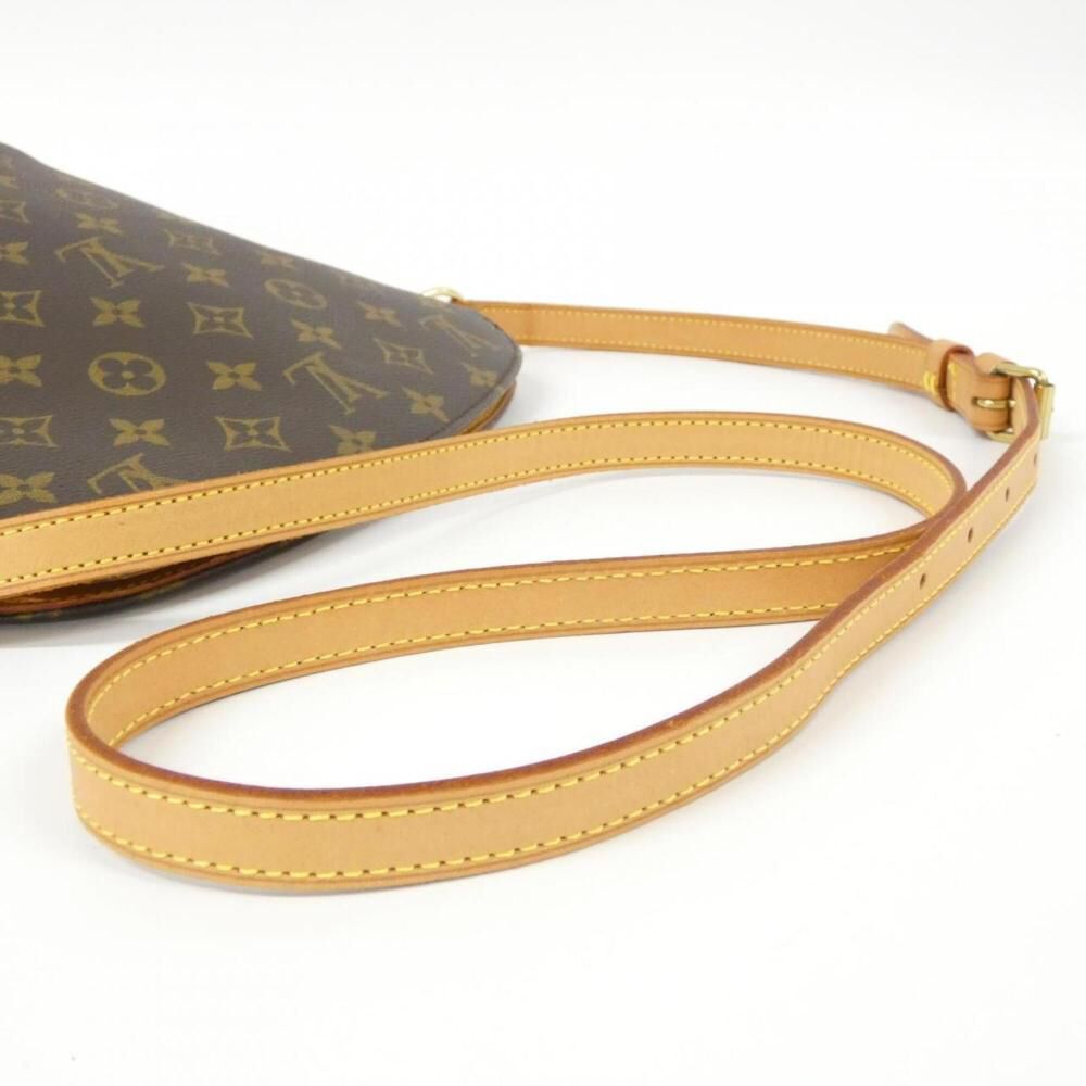 Louis Vuitton Shoulder Bags