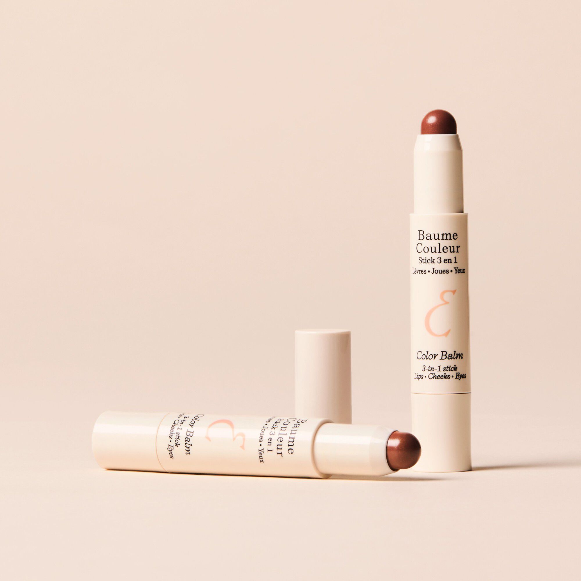 COLOR BALM 3-IN-1 STICK MOCHA