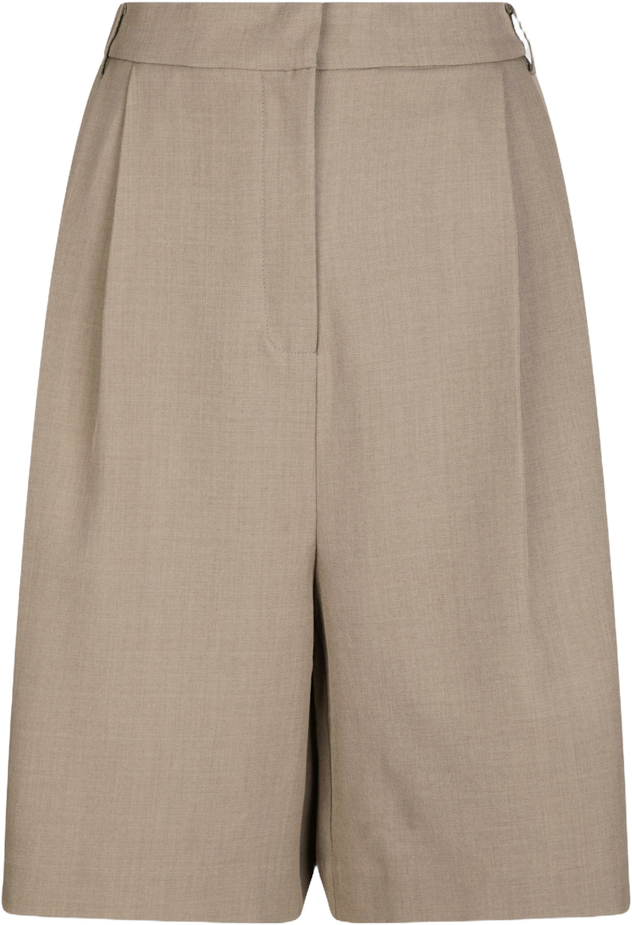 Shorts i nikastruktur