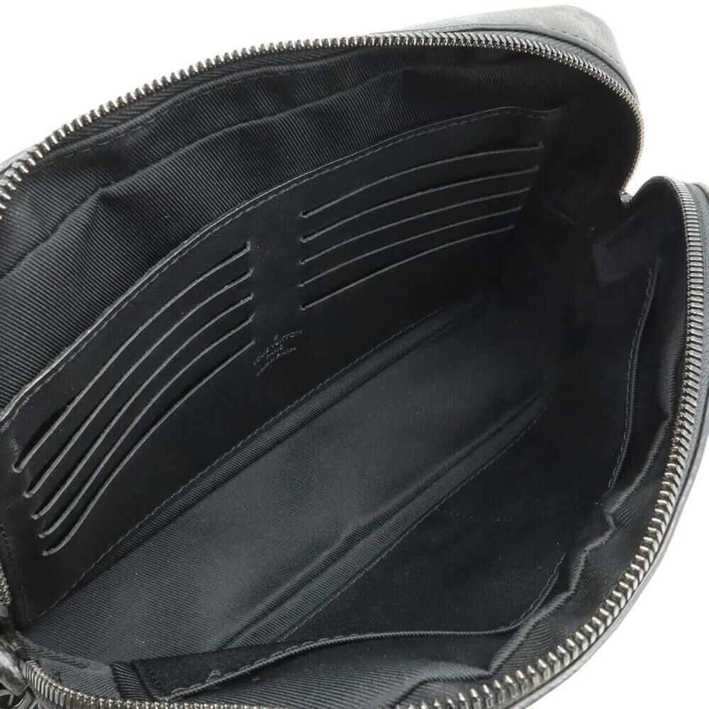 Louis Vuitton Clutch