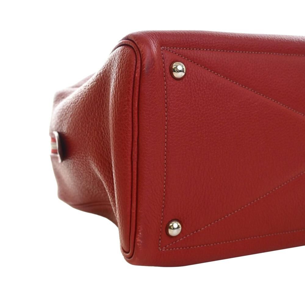 Herm&egrave;s Victoria