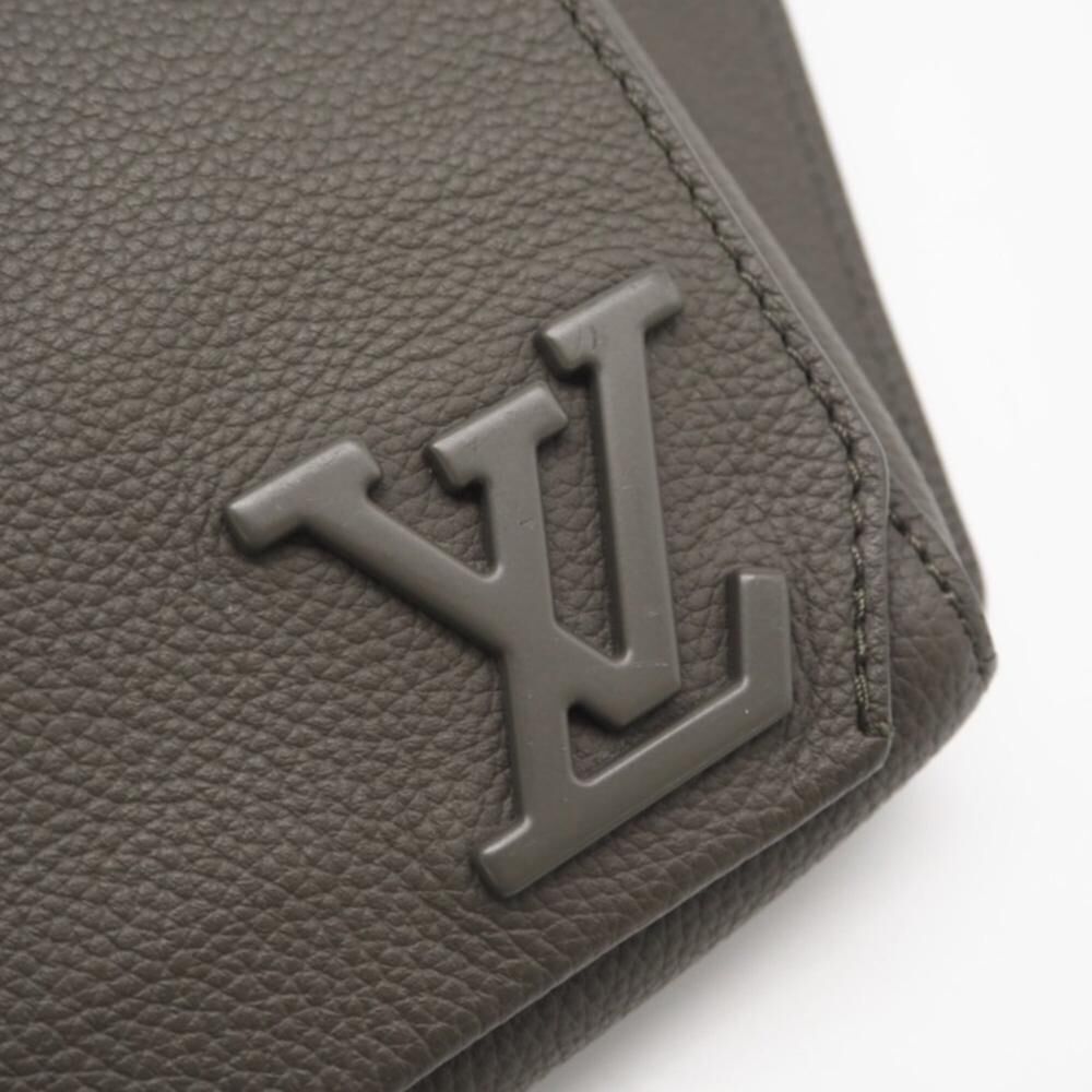 Louis Vuitton Crossbody Bag