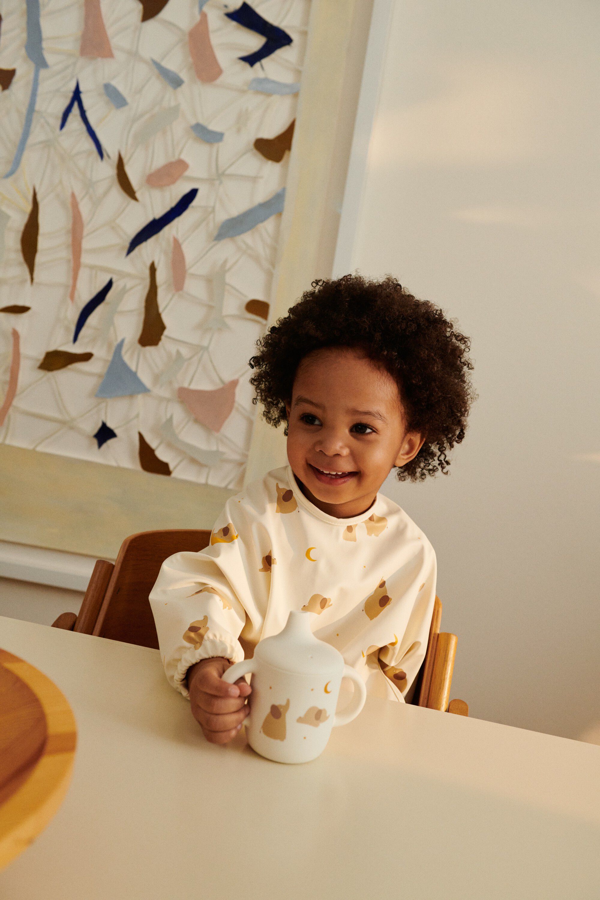 Merle Printed Cape Bib