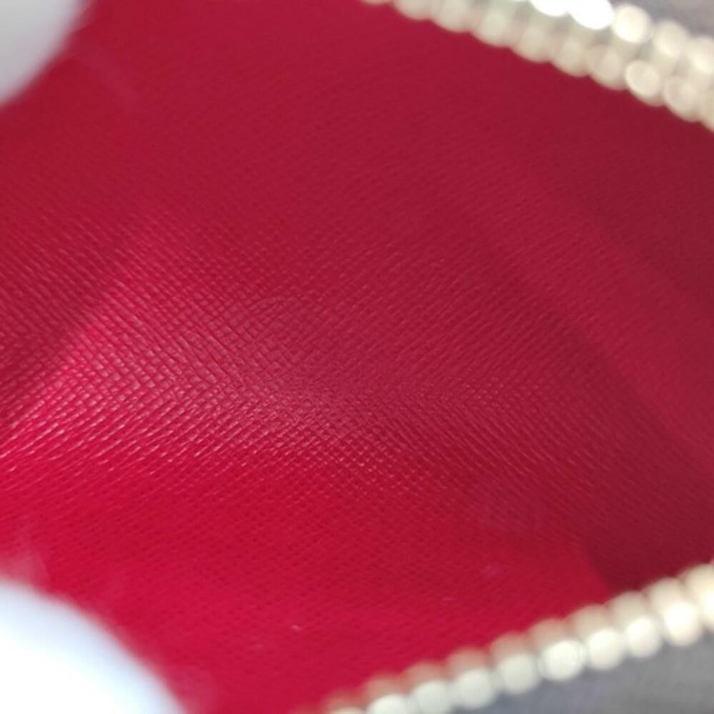 Louis Vuitton Papillon