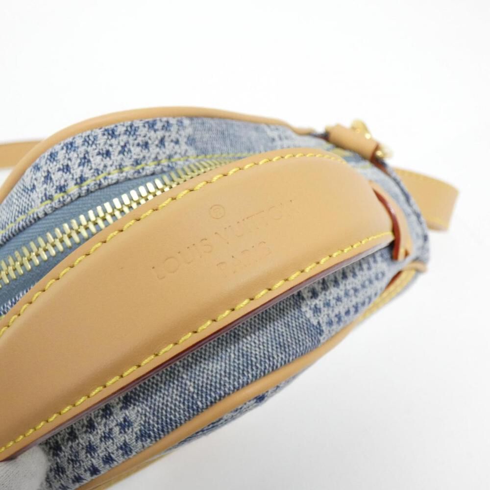 Louis Vuitton Messenger