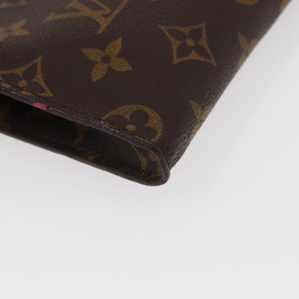 Louis Vuitton Pouch