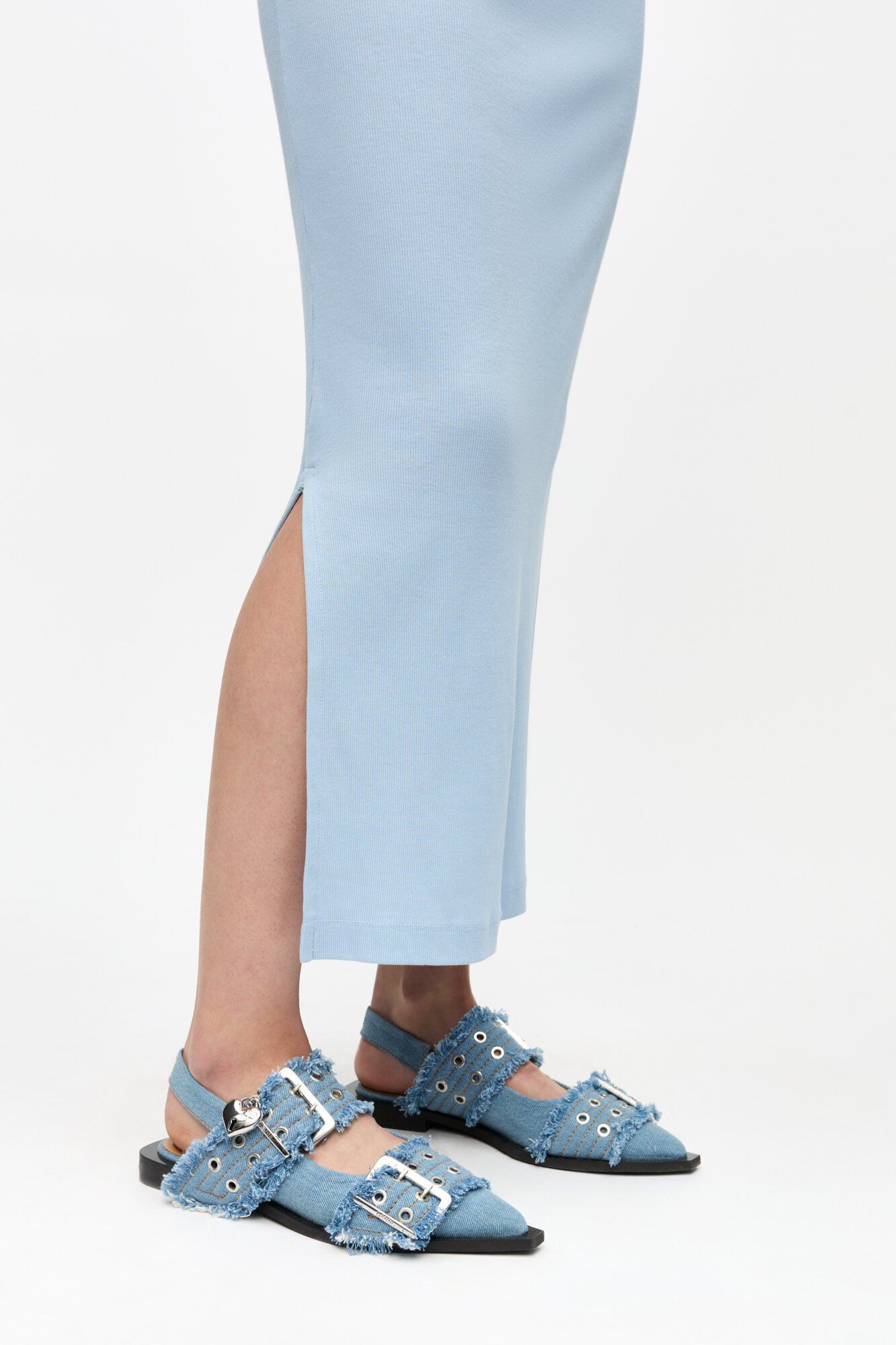 Feminine Buckle Ballerina Charms De