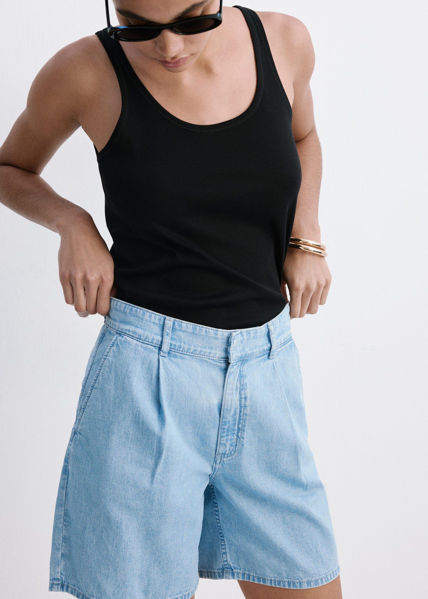 Mid-rise denim bermuda shorts with