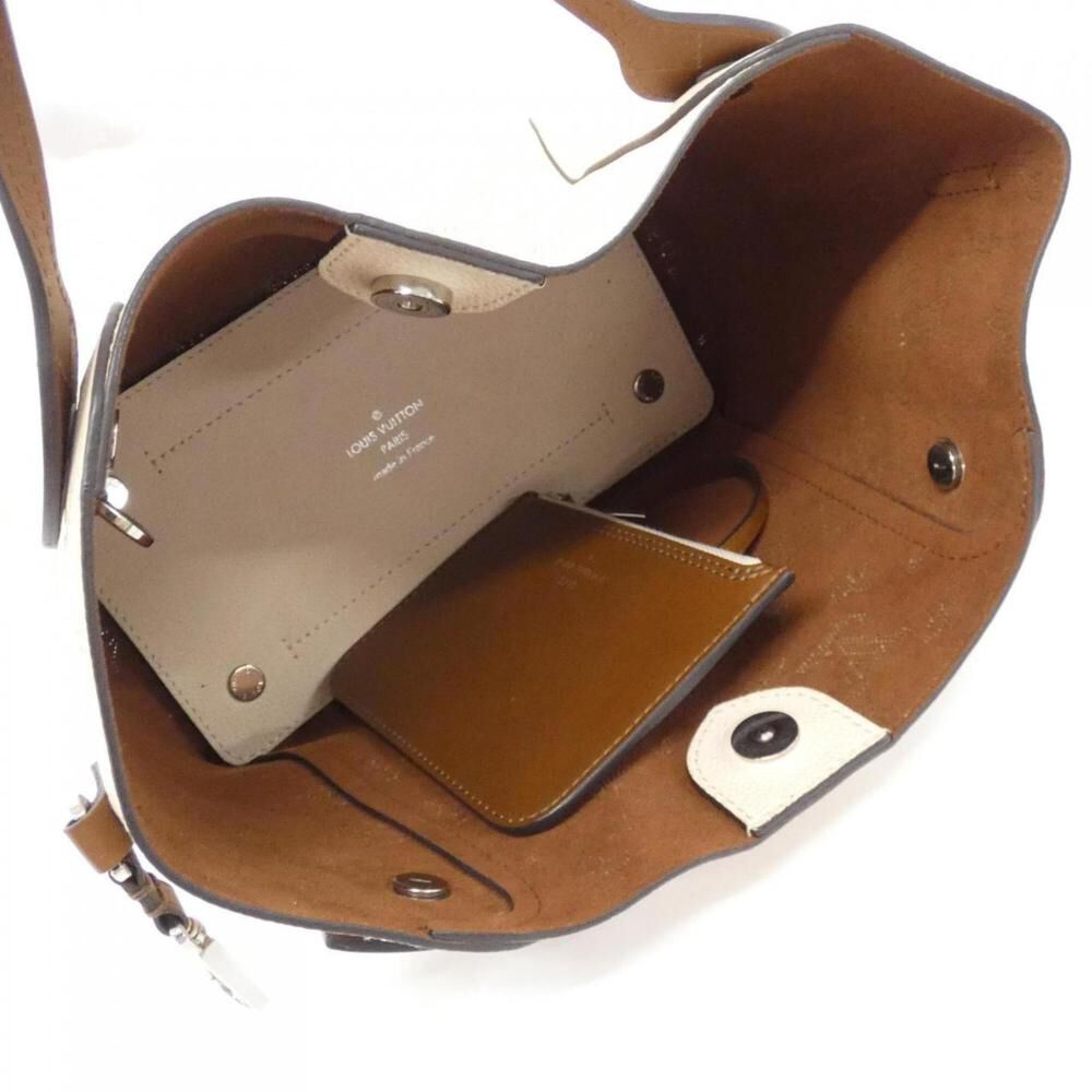 Louis Vuitton Mahina