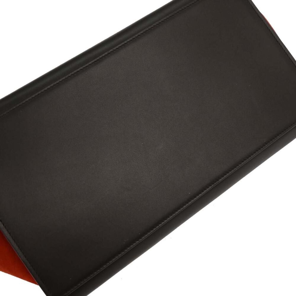 C&eacute;line Trapeze