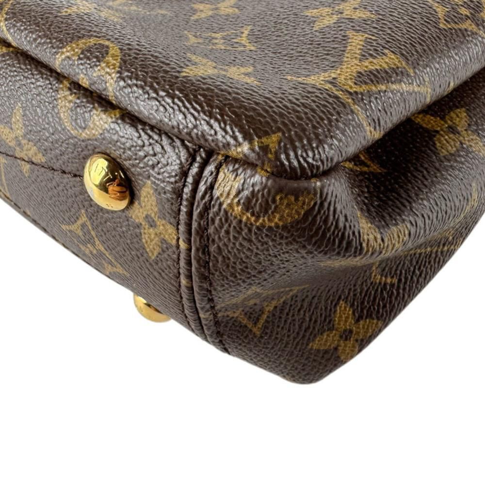 Louis Vuitton Pallas