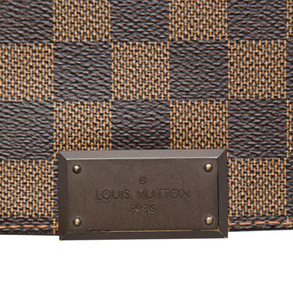 Louis Vuitton District