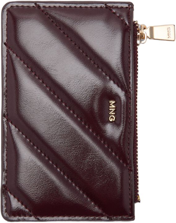 Small quilted wallet