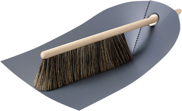 Sopskyffel med borste, m?rkgrå