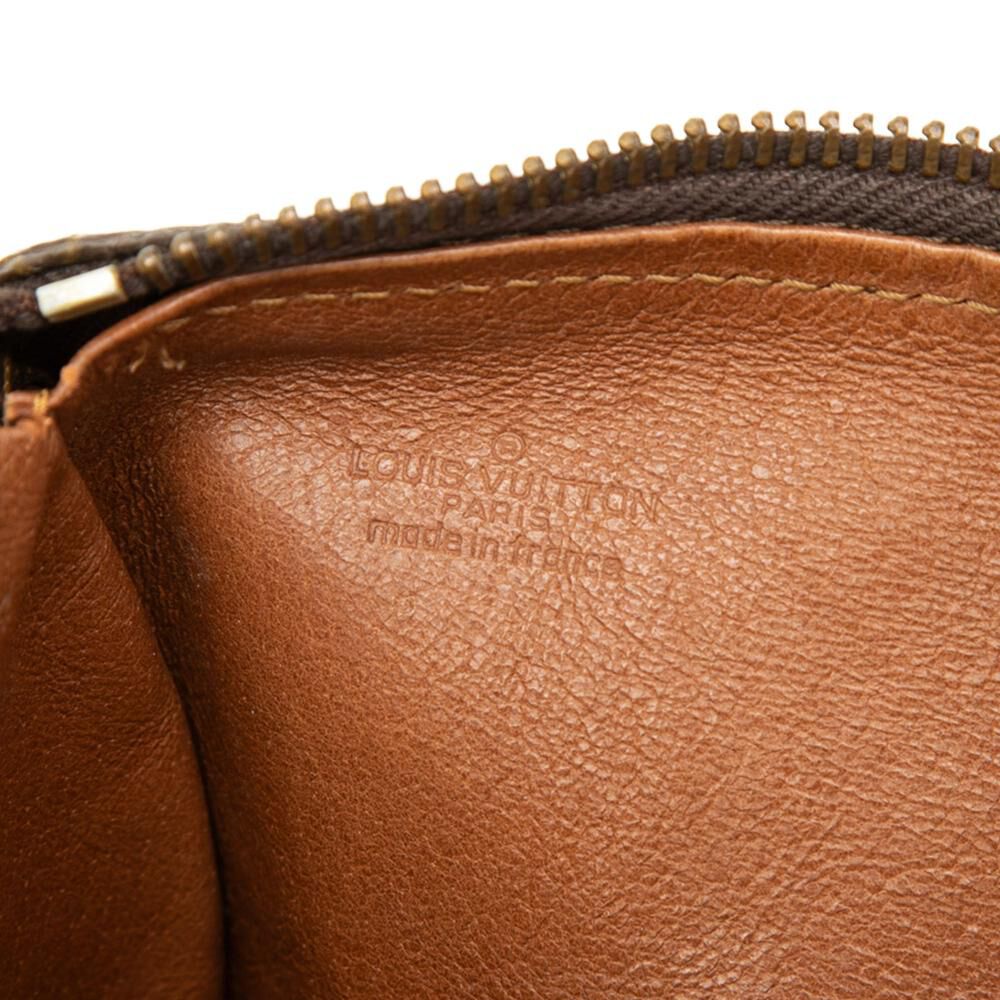Louis Vuitton Papillon