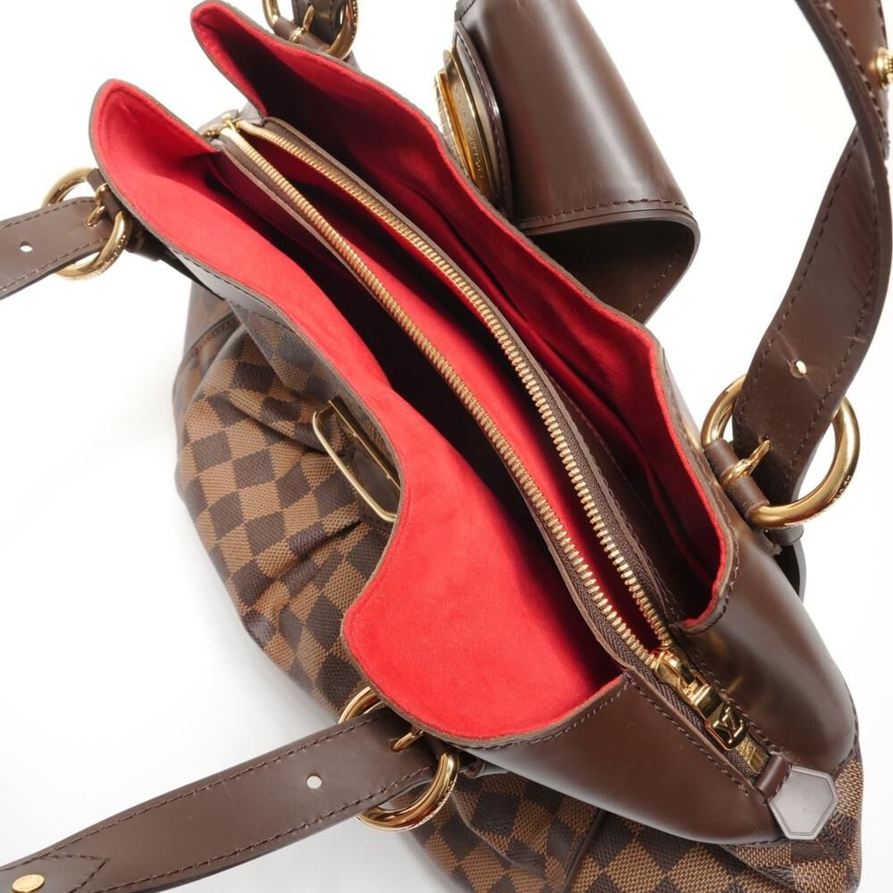 Louis Vuitton Shoulder Bags