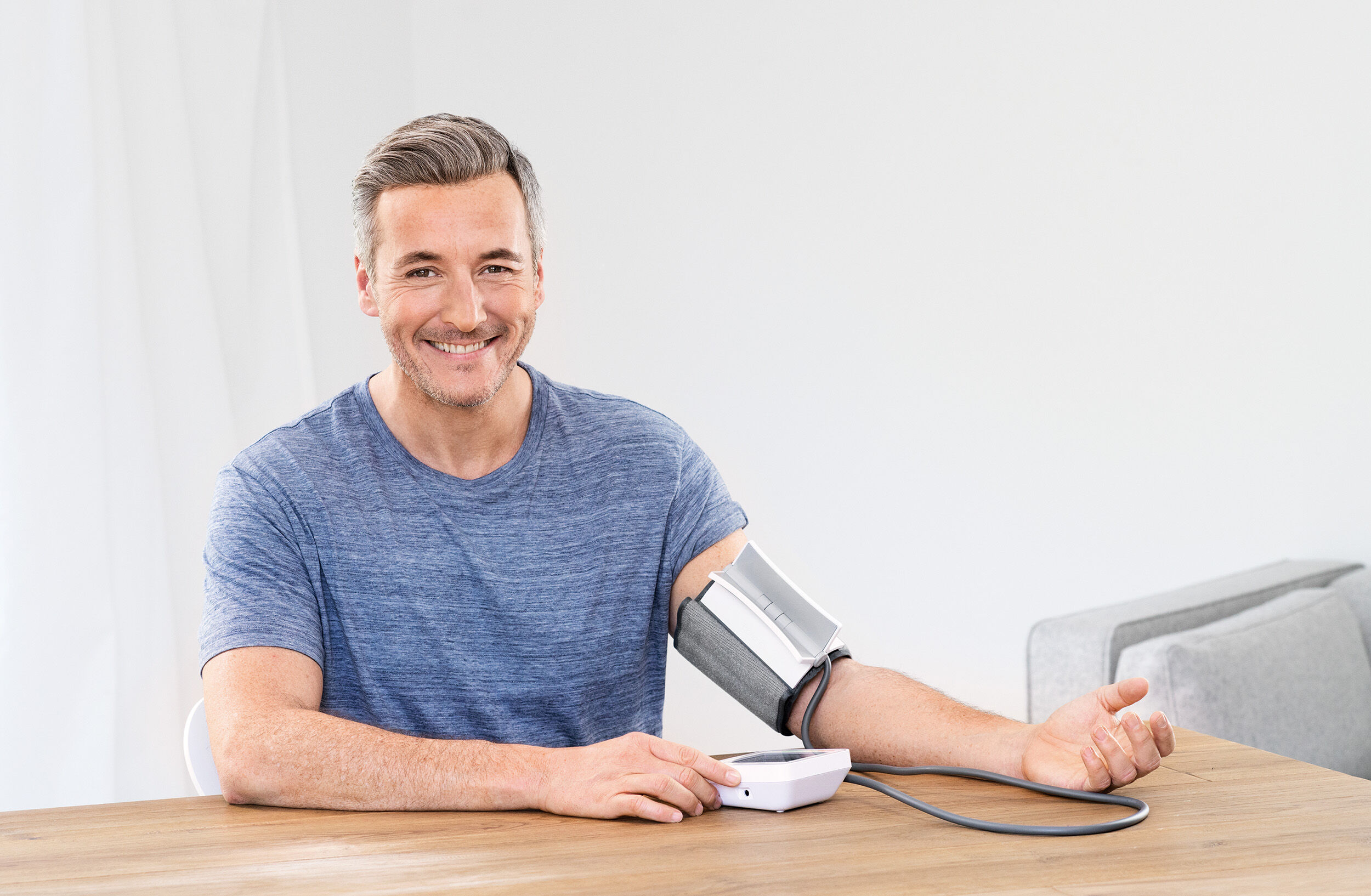 Blodtrycksm&auml;tar easyClip till &ouml;verarmen BM 51